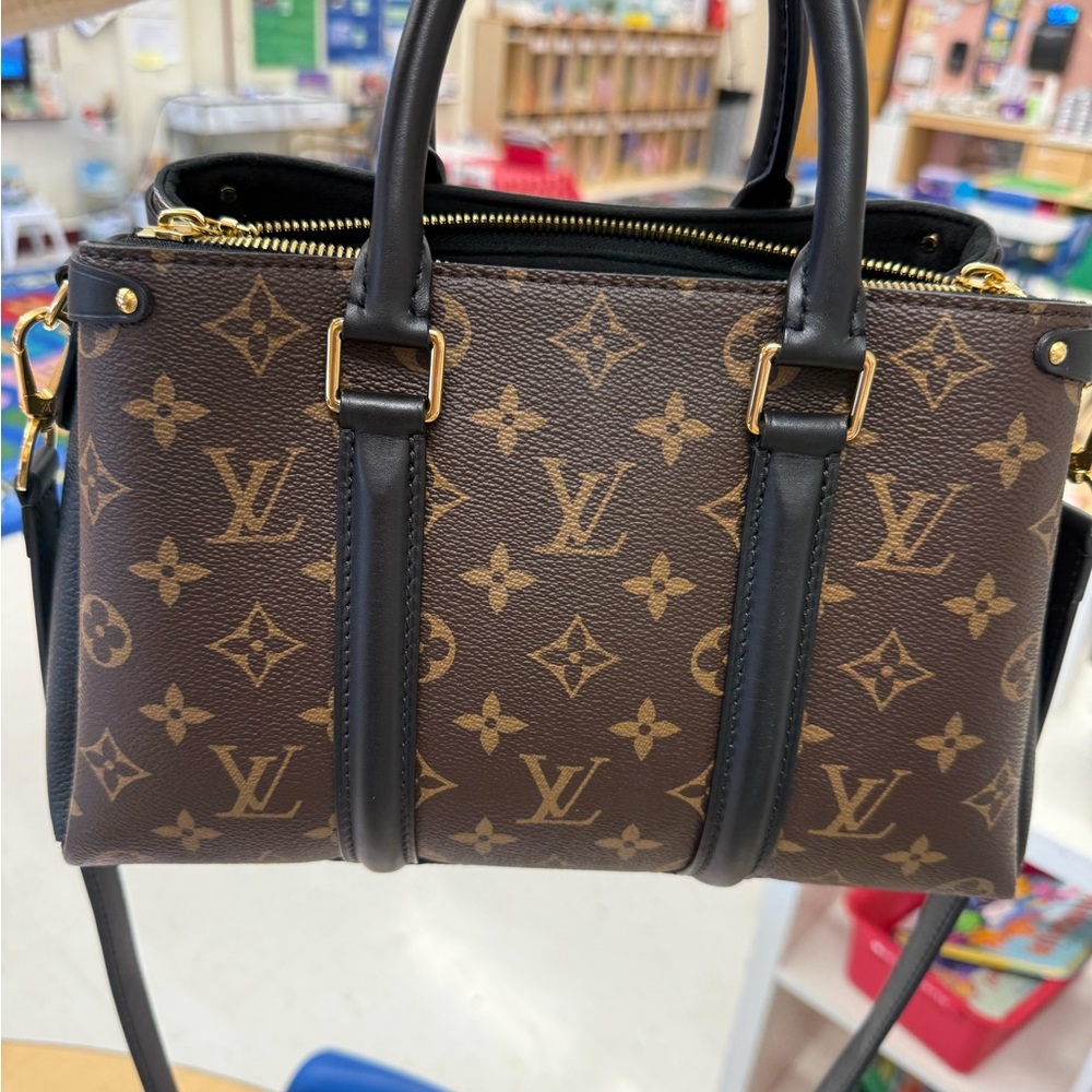 Louis Vuitton Monogram Soufflot BB
